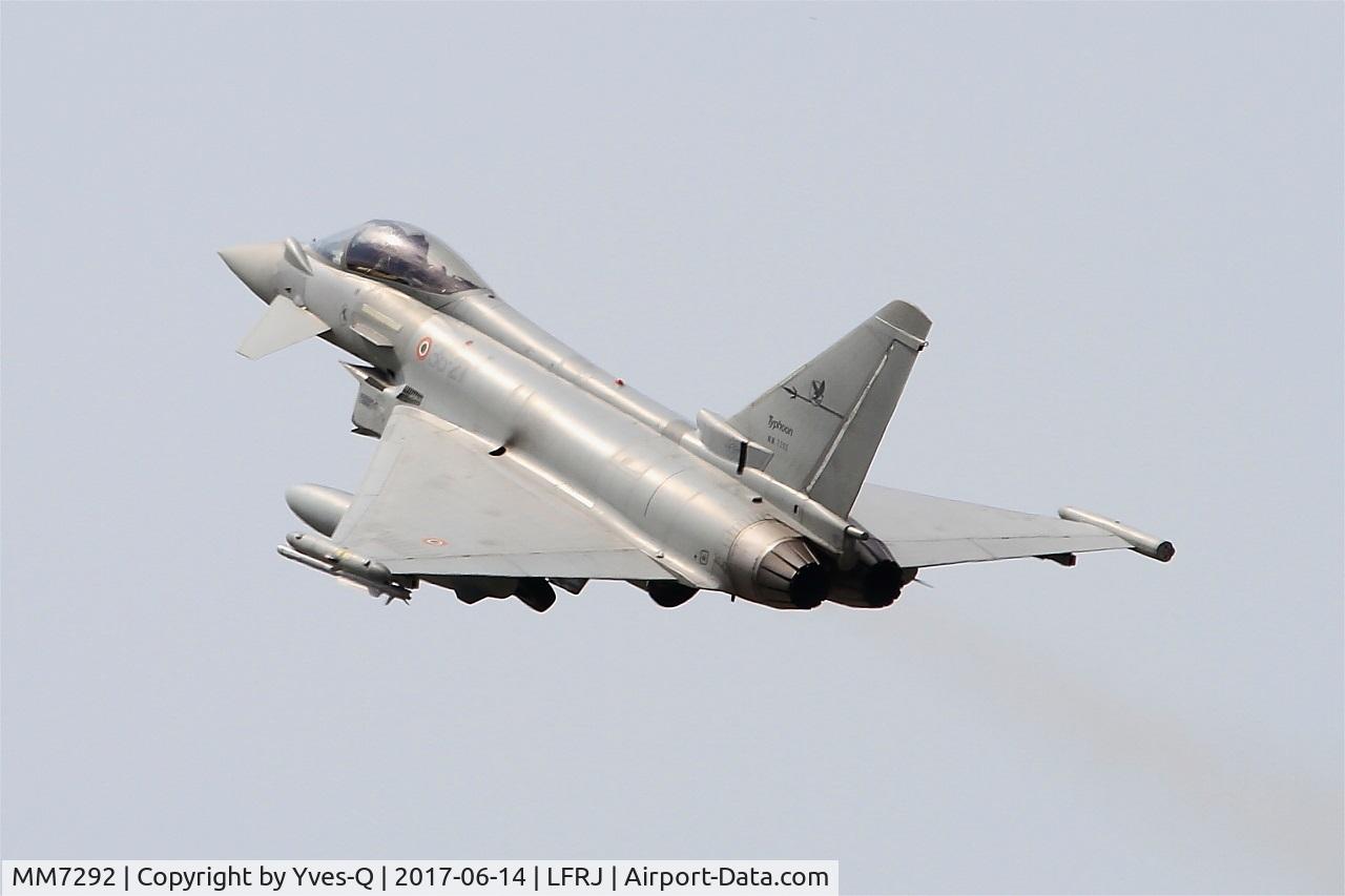 MM7292, Eurofighter EF-2000 Typhoon S C/N IS024, Eurofighter EF-2000 Typhoon S, Climbing from rwy 26, Landivisiau Naval Air Base (LFRJ) Tiger Meet 2017