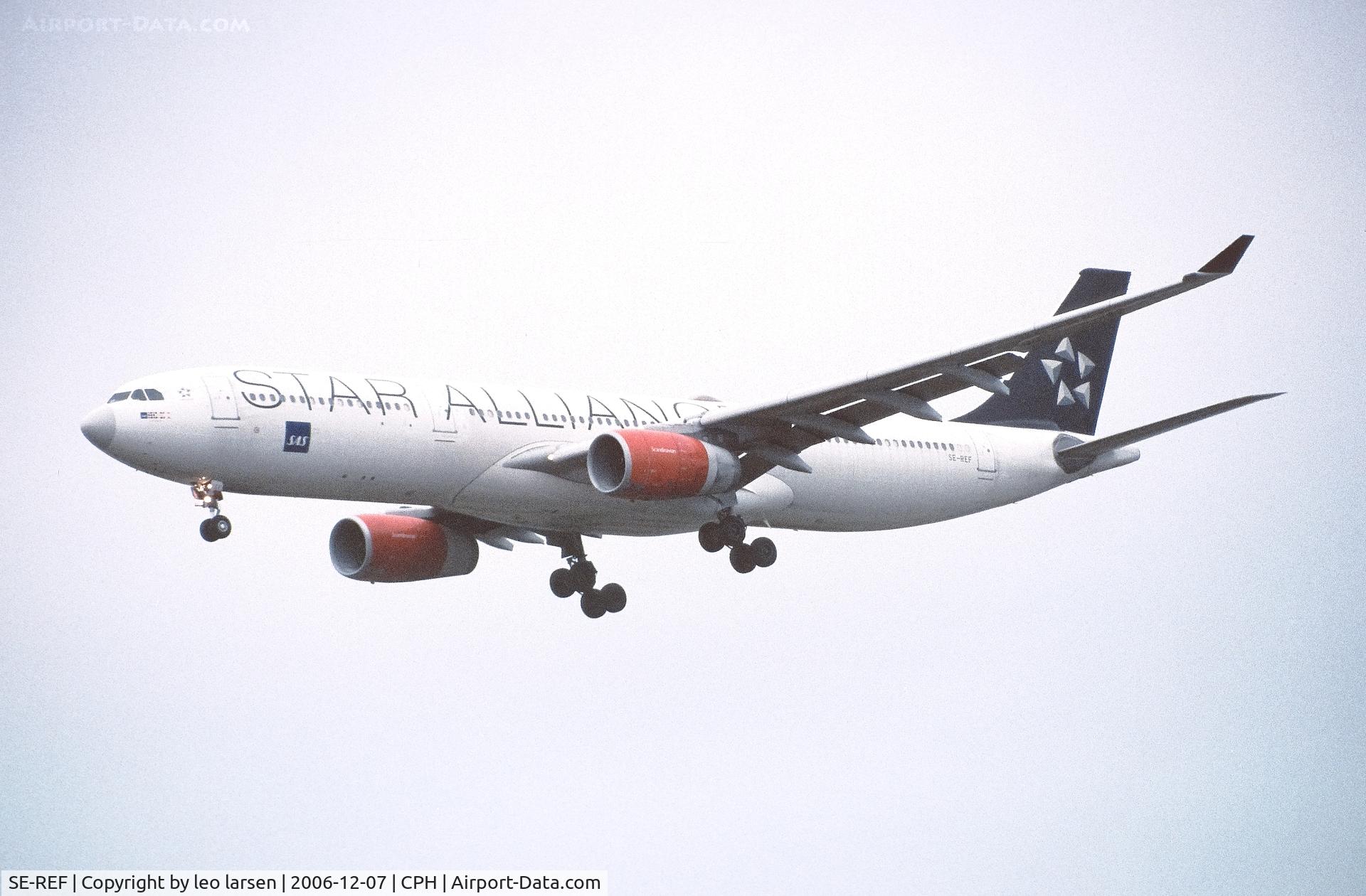 SE-REF, 2003 Airbus A330-343X C/N 568, Copenhagen 7.12.2006