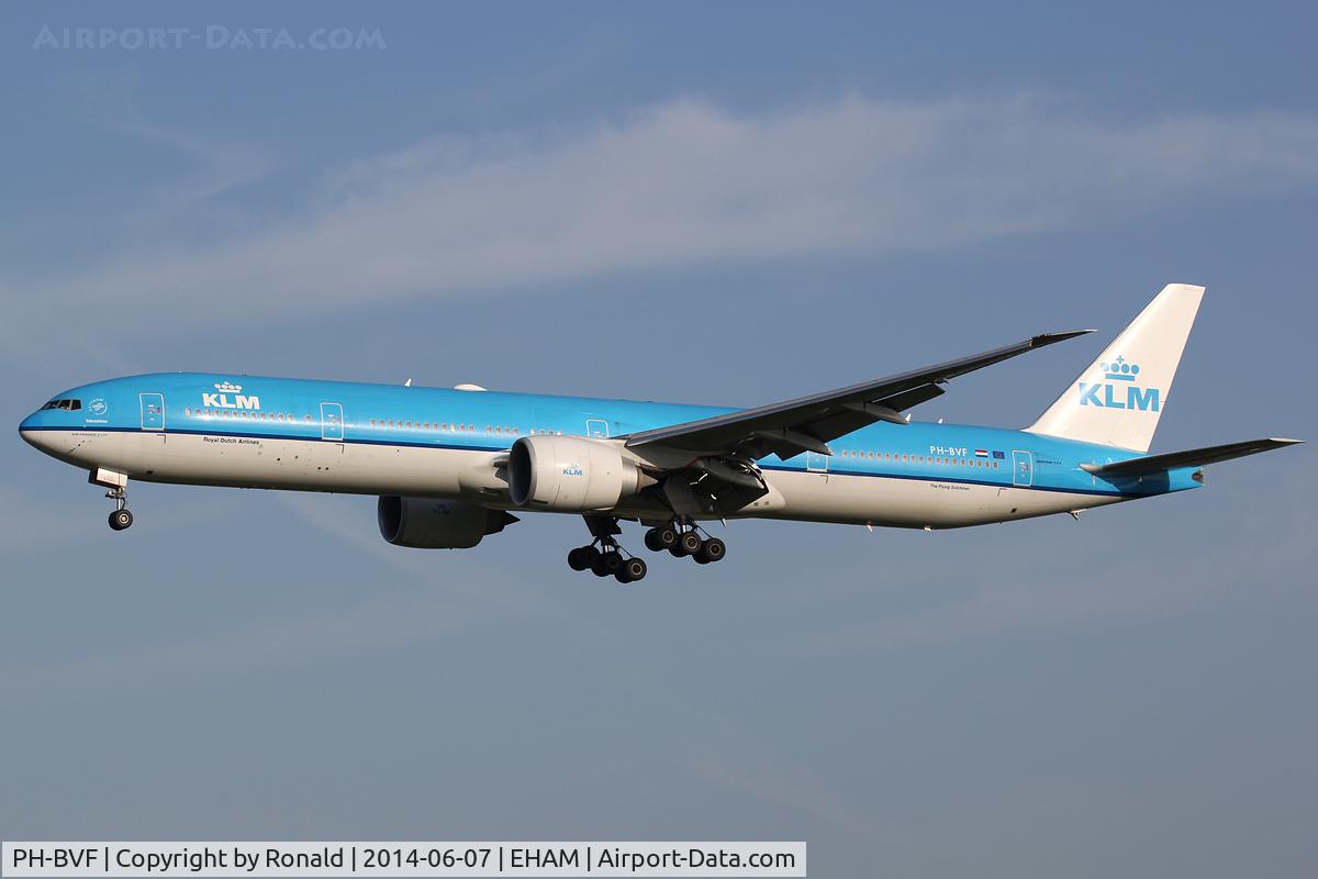 PH-BVF, 2011 Boeing 777-306/ER C/N 37947, at spl