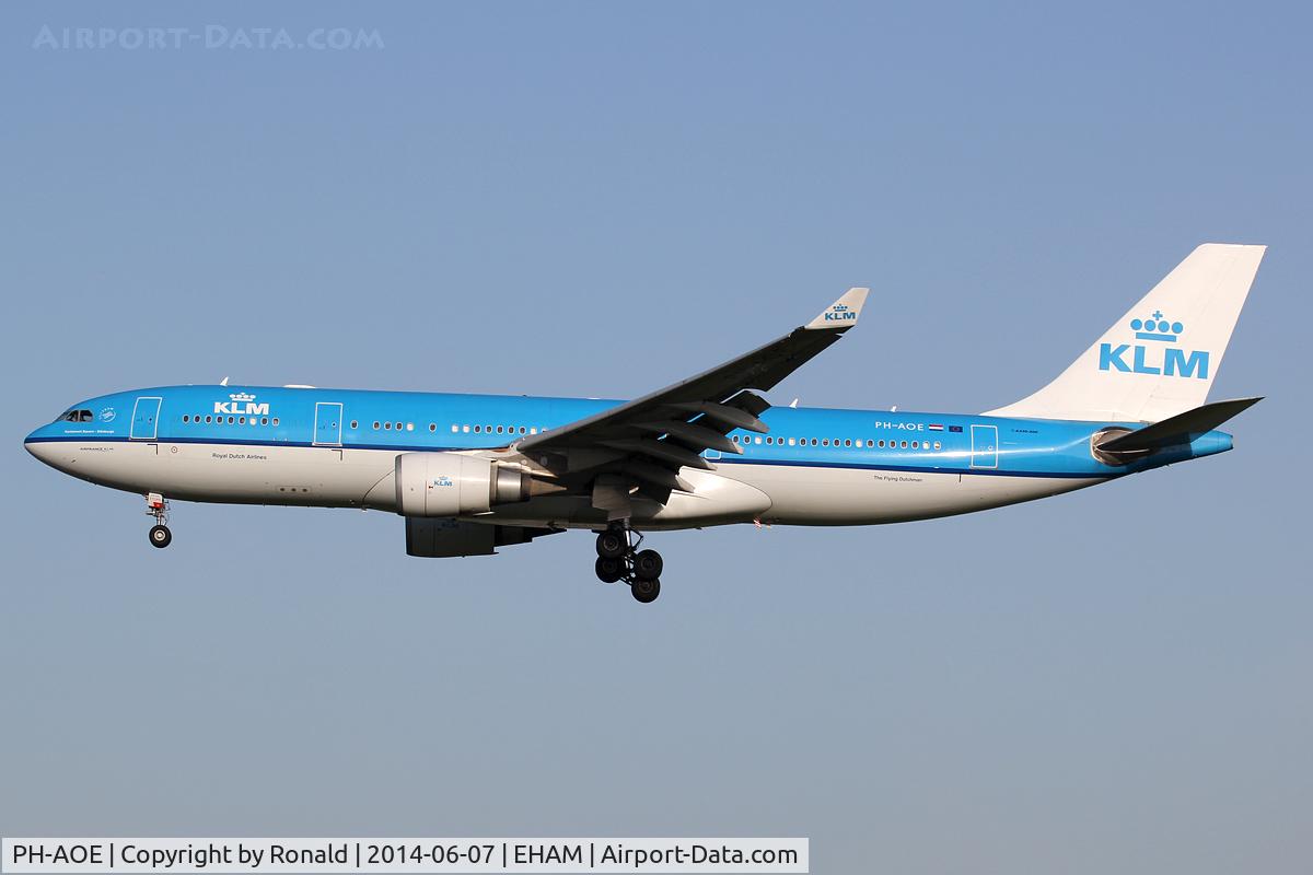 PH-AOE, 2006 Airbus A330-203 C/N 770, at spl