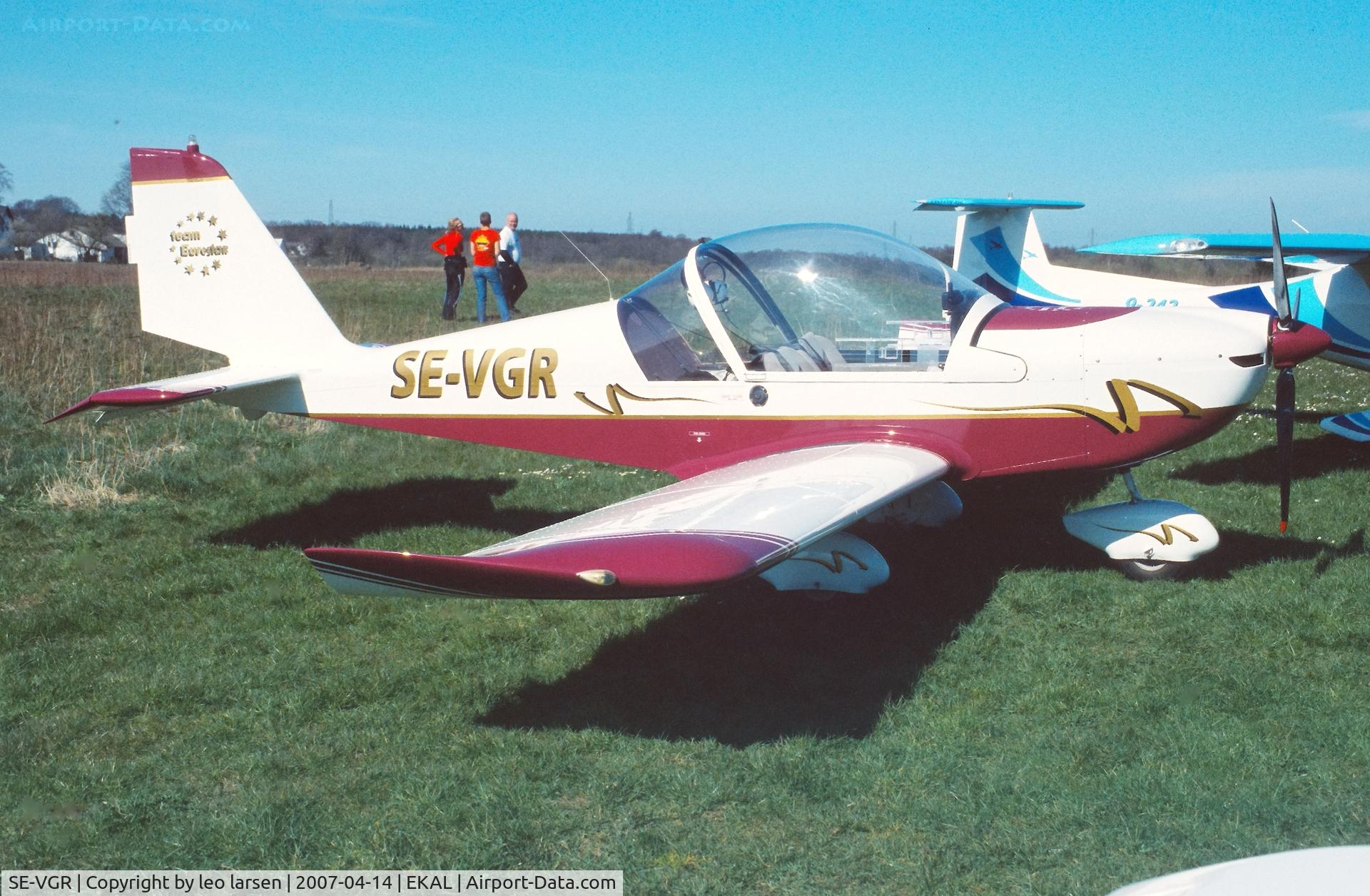 SE-VGR, 2003 Evektor-Aerotechnik Evektor EV-97 Eurostar C/N 1720, Allerød 14.4.2007