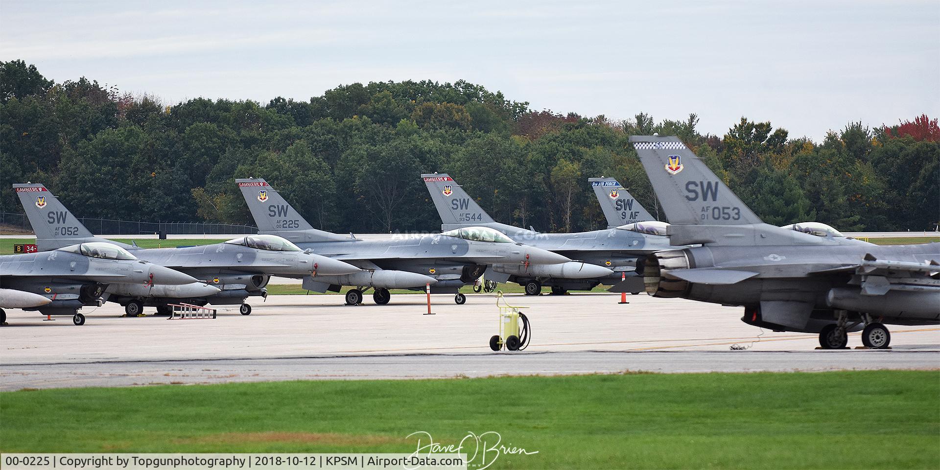 00-0225, 2000 Lockheed Martin F-16CJ Fighting Falcon C/N CC-225, 55th & 77th FS left Shaw AFB to get away from a Hurricane