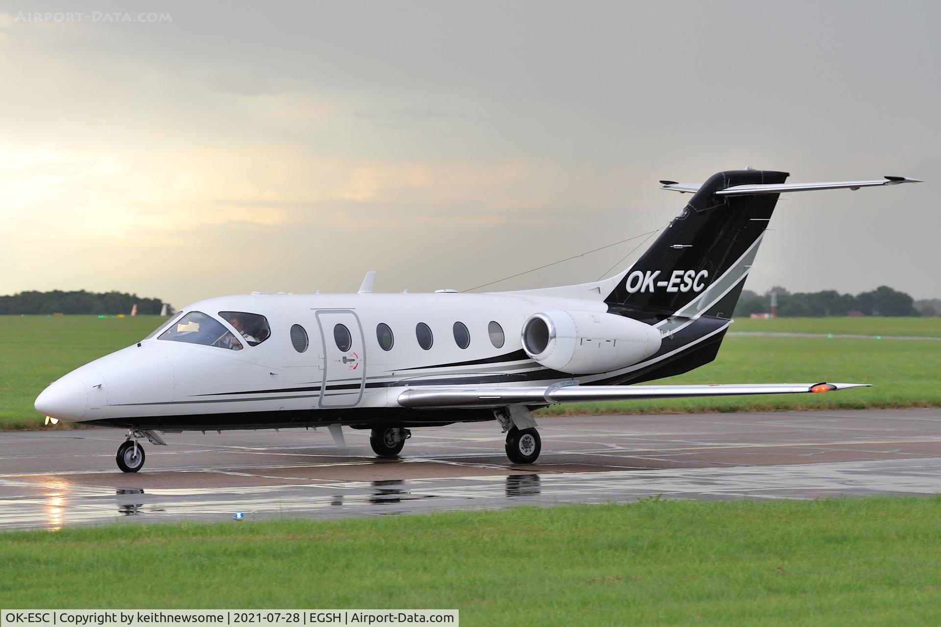 OK-ESC, 2000 Raytheon Beechjet 400A/Nextant N400XT C/N RK-295, Arriving at stormy Norwich from Nice via Biggin Hill.