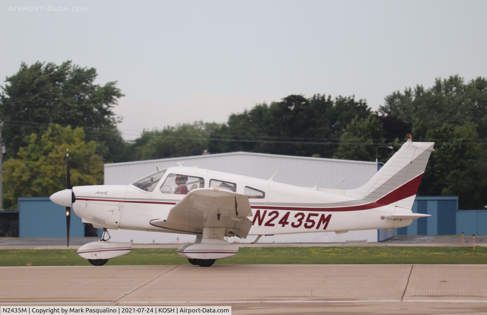 N2435M, 1977 Piper PA-28-181 C/N 28-7890253, Piper PA-28-181