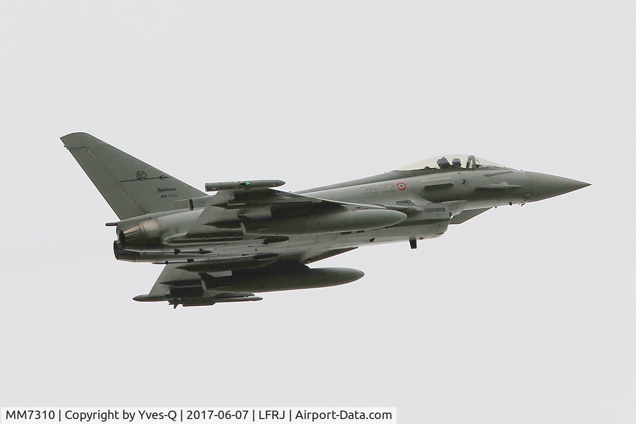 MM7310, Eurofighter EF-2000 Typhoon S C/N IS042, Eurofighter EF-2000 Typhoon S, Climbing from rwy 26, Landivisiau Naval Air Base (LFRJ) Tiger Meet 2017