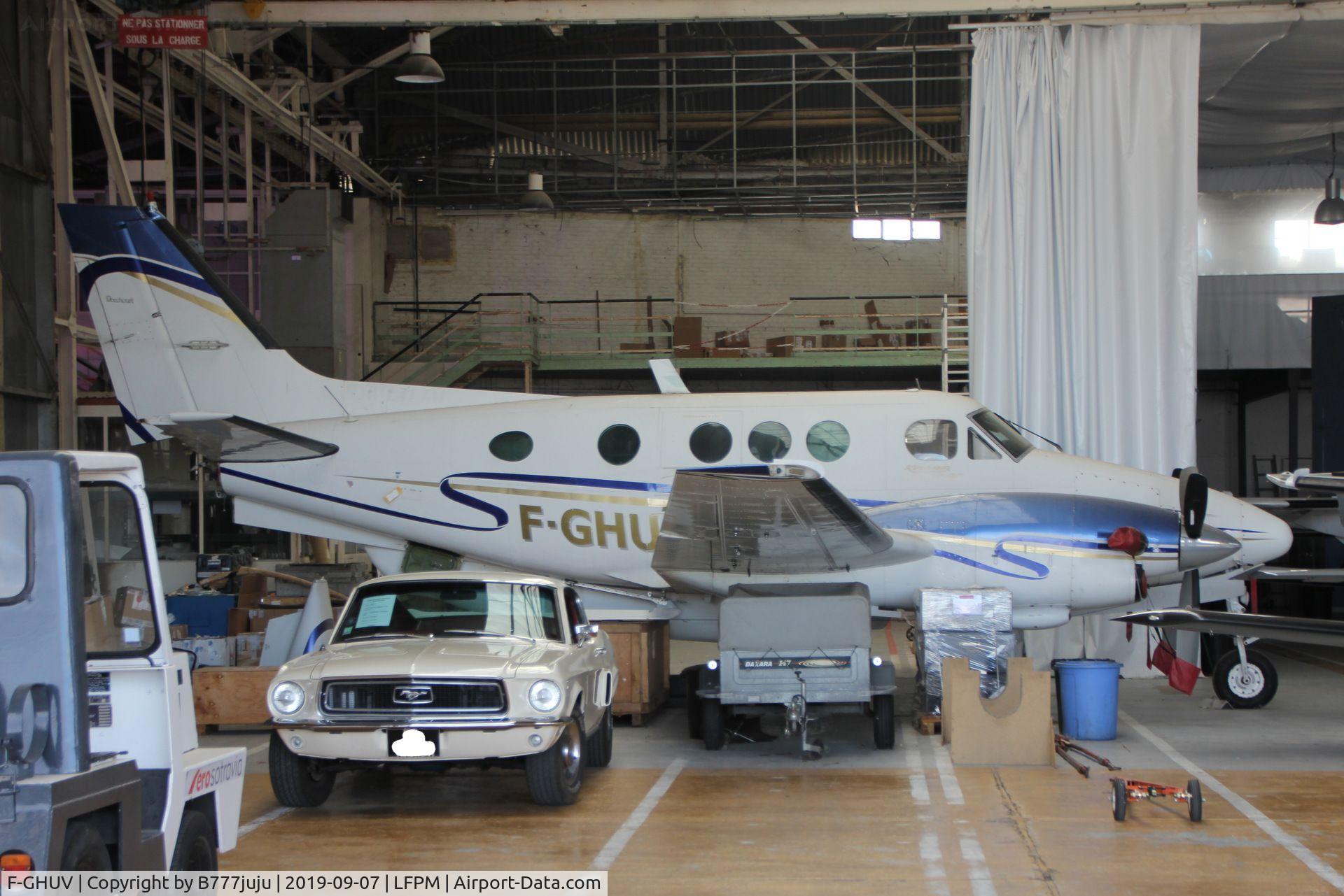 F-GHUV, 1978 Beech E90 King Air C/N LW-278, during Air Légende 2019