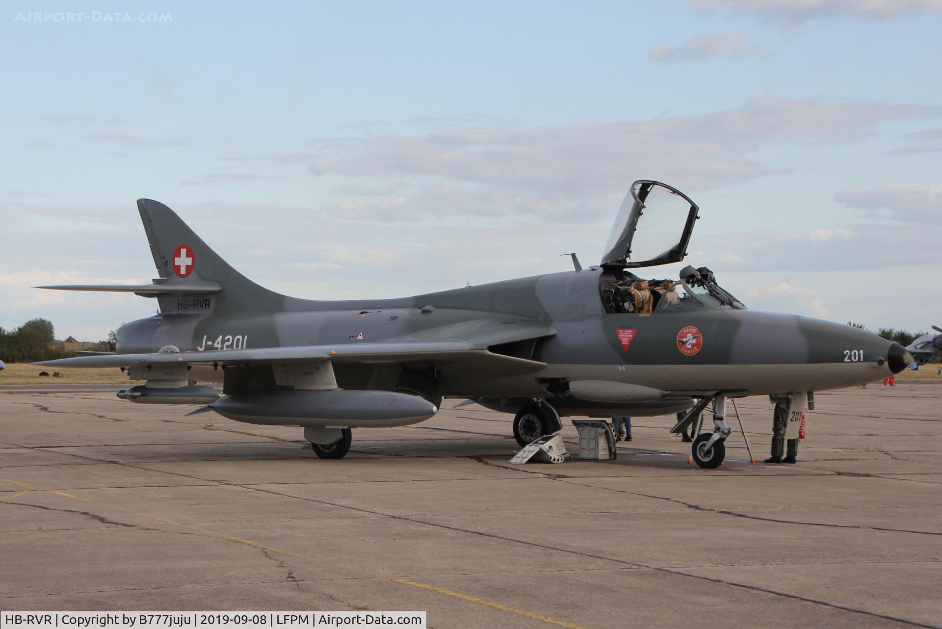 HB-RVR, 1955 Hawker Hunter T.68 C/N 41H-670806, during Air Légende 2019