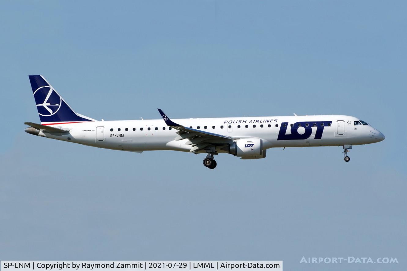 SP-LNM, 2014 Embraer 195AR (ERJ-190-200IGW) C/N 19000669, Embraer ERJ-195 SP-LNM LOT Polish Airlines