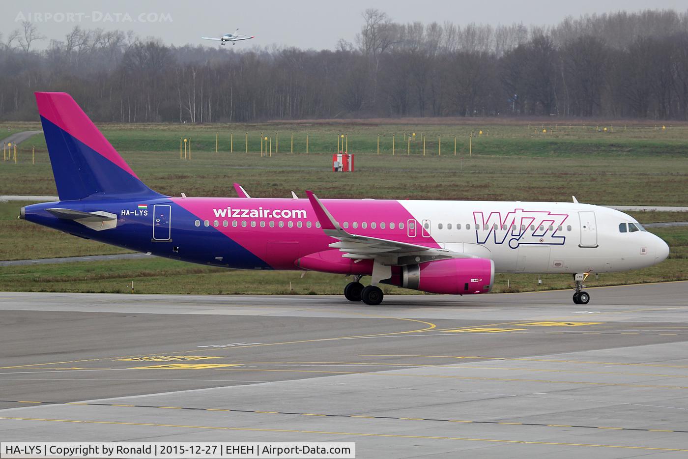 HA-LYS, 2015 Airbus A320-232 C/N 6662, at eheh