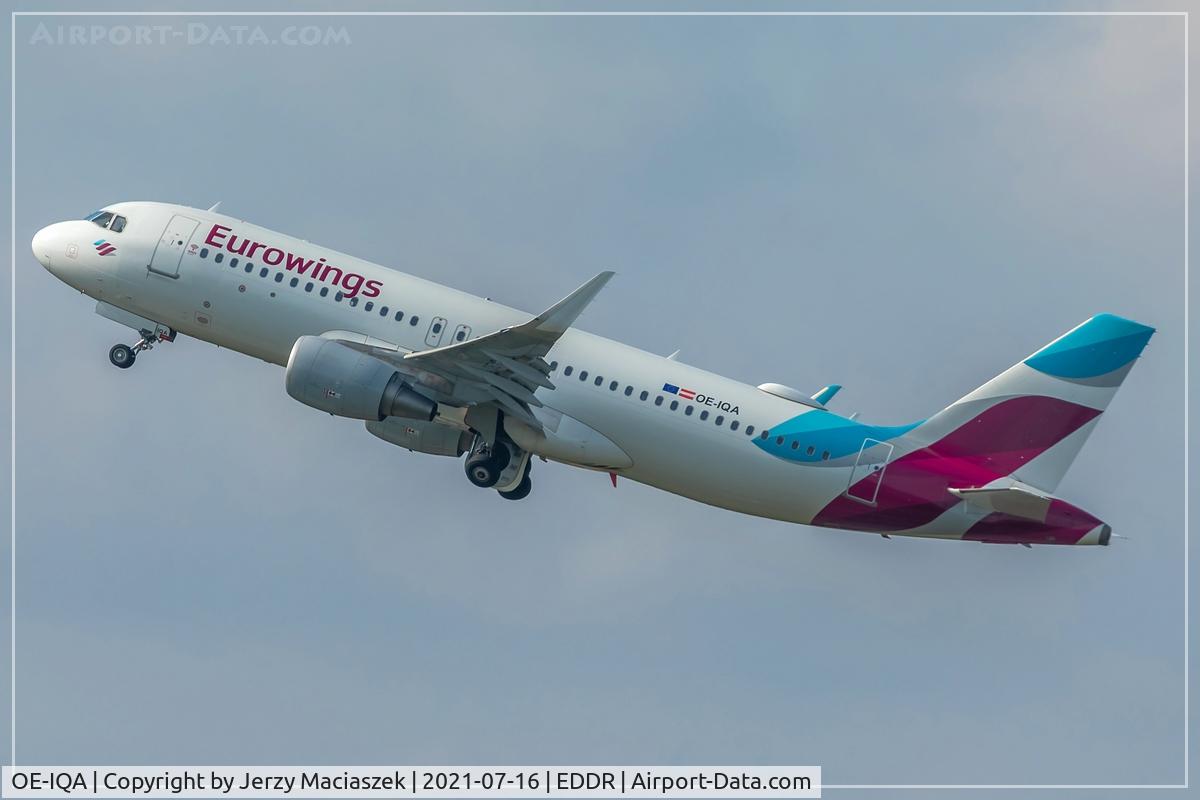 OE-IQA, 2016 Airbus A320-214 C/N 6992, Airbus A320-214, c/n: 6992