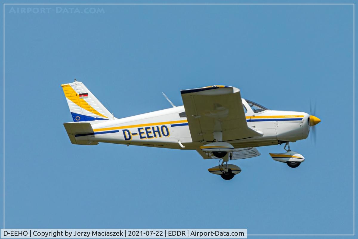 D-EEHO, Piper PA-28-140 Cherokee C/N 28-20779, Piper PA-28-140 Cherokee, c/n: 28-20779