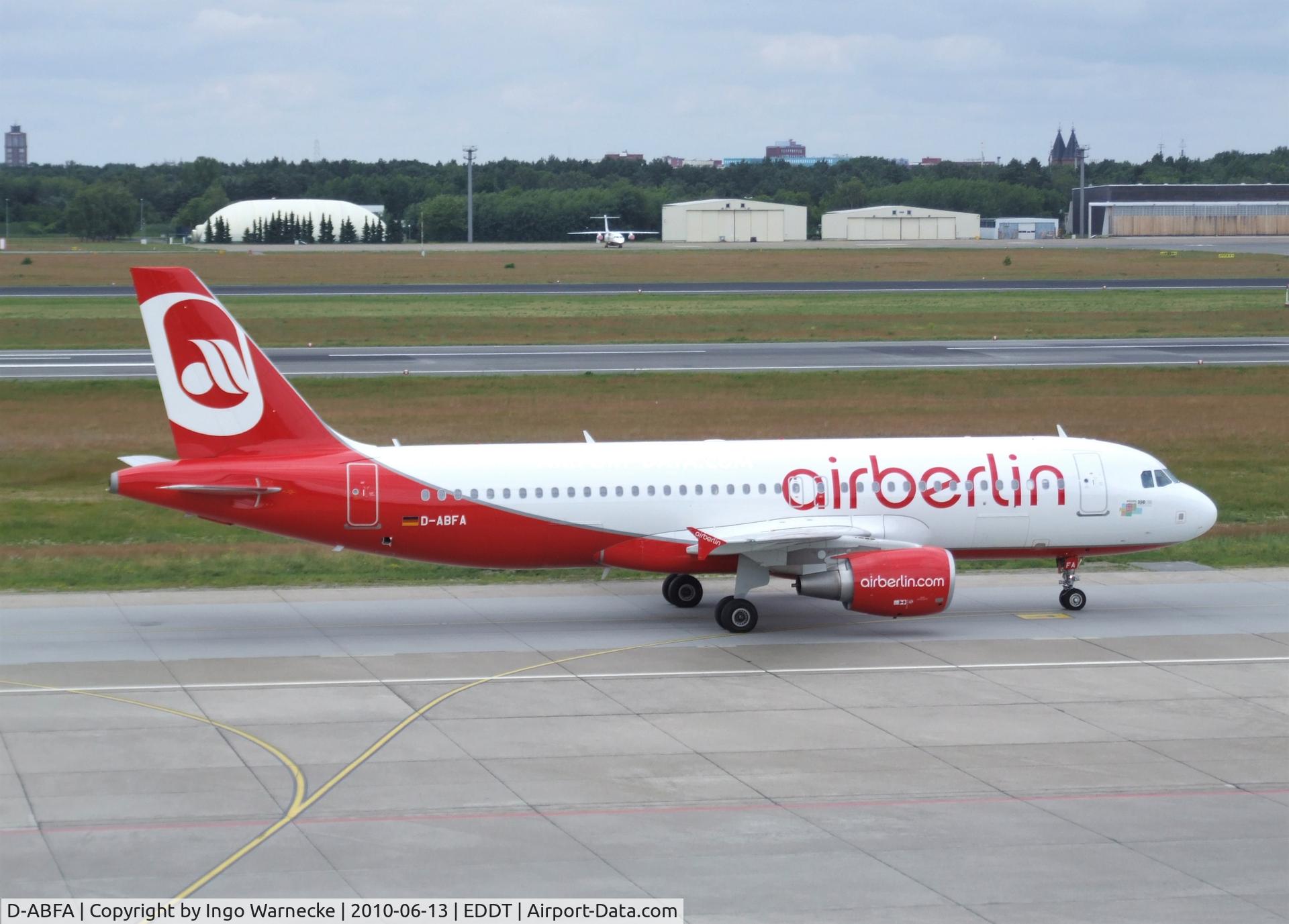 D-ABFA, 2009 Airbus A320-214 C/N 4101, Airbus A320-214 of airberlin at Berlin/Tegel airport
