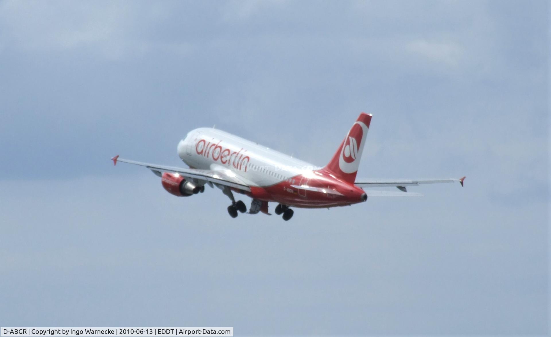 D-ABGR, 2008 Airbus A319-112 C/N 3704, Airbus A319-112 of airberlin at Berlin/Tegel airport