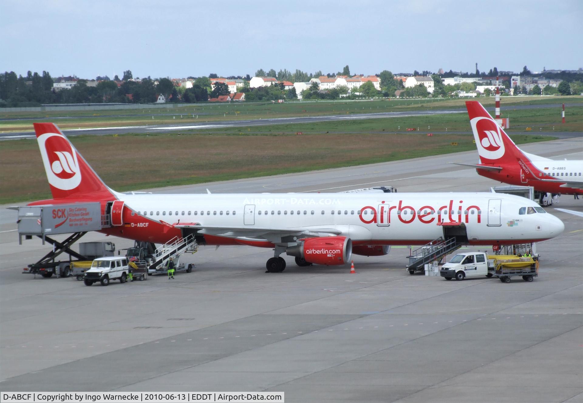 D-ABCF, 2003 Airbus A321-211 C/N 1966, Airbus A321-211 of airberlin at Berlin/Tegel airport