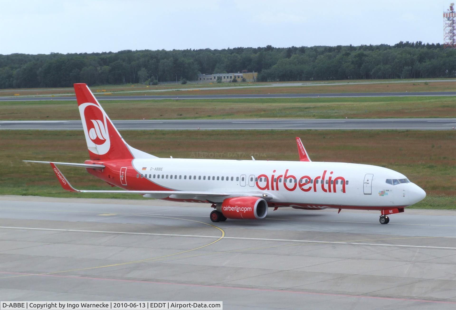 D-ABBE, 2002 Boeing 737-86J C/N 30881, Boeing 737-86J of airberlin at Berlin/Tegel airport