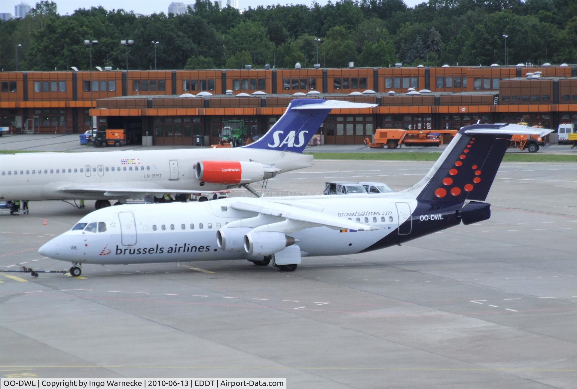 OO-DWL, 1999 British Aerospace Avro 146-RJ100 C/N E3361, BAe Avro 146-RJ100 of brussels airlines at Berlin/Tegel airport