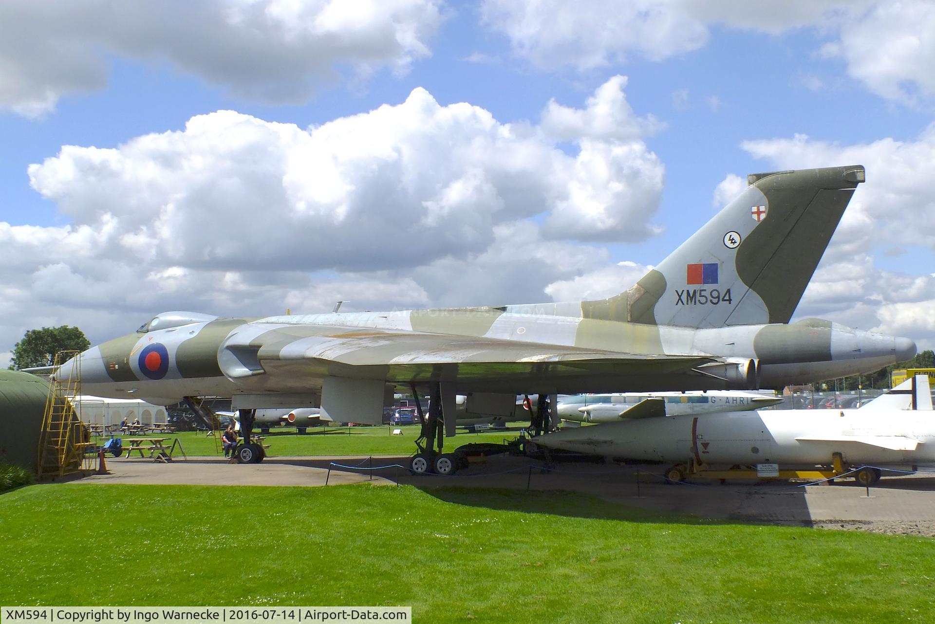 XM594, 1963 Avro Vulcan B.2 C/N Set 58, Avro Vulcan B2 at the Newark Air Museum
