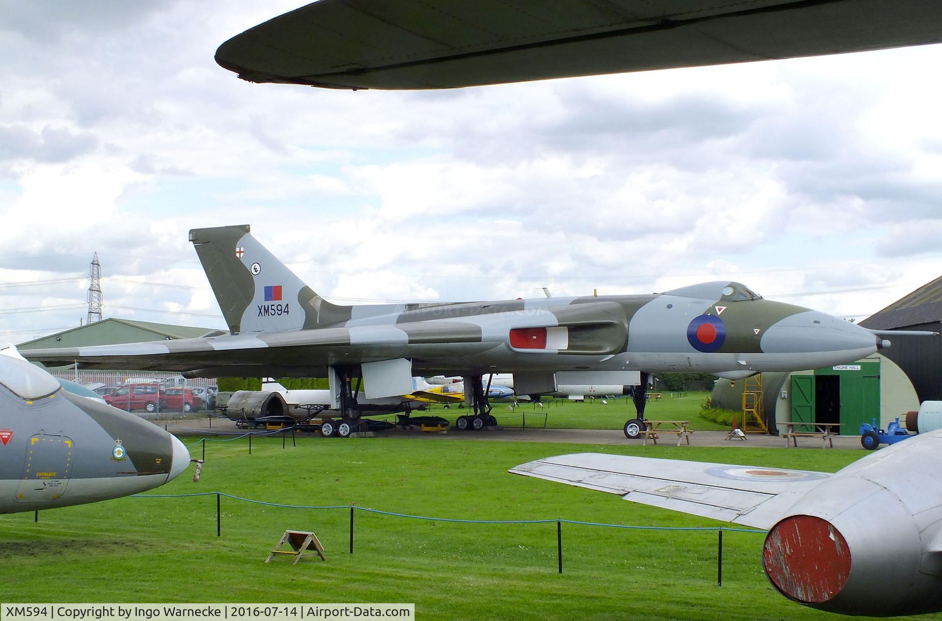 XM594, 1963 Avro Vulcan B.2 C/N Set 58, Avro Vulcan B2 at the Newark Air Museum