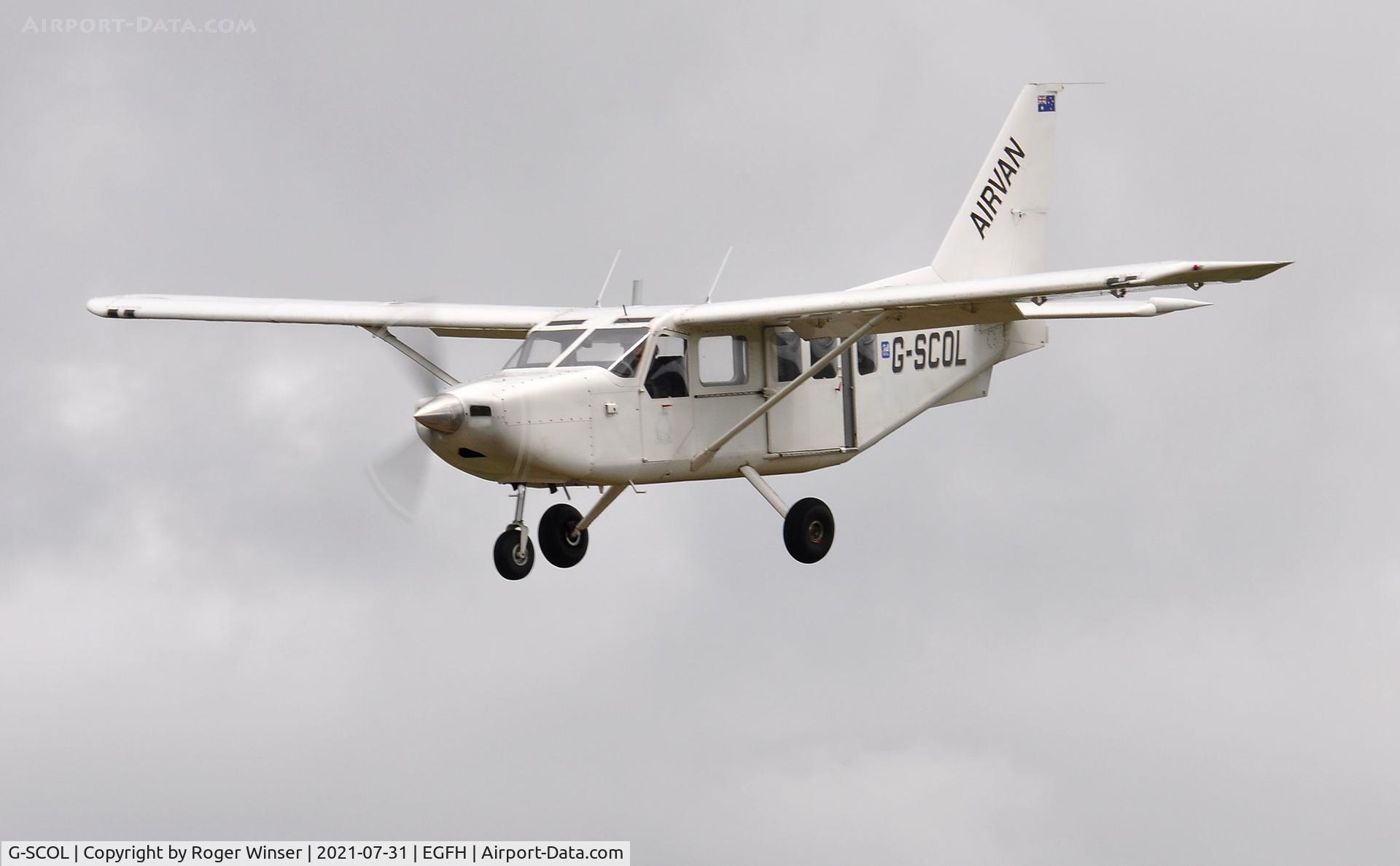 G-SCOL, 2006 Gippsland GA-8 Airvan C/N GA8-05-088, Visiting Airvan finals Runway 28.