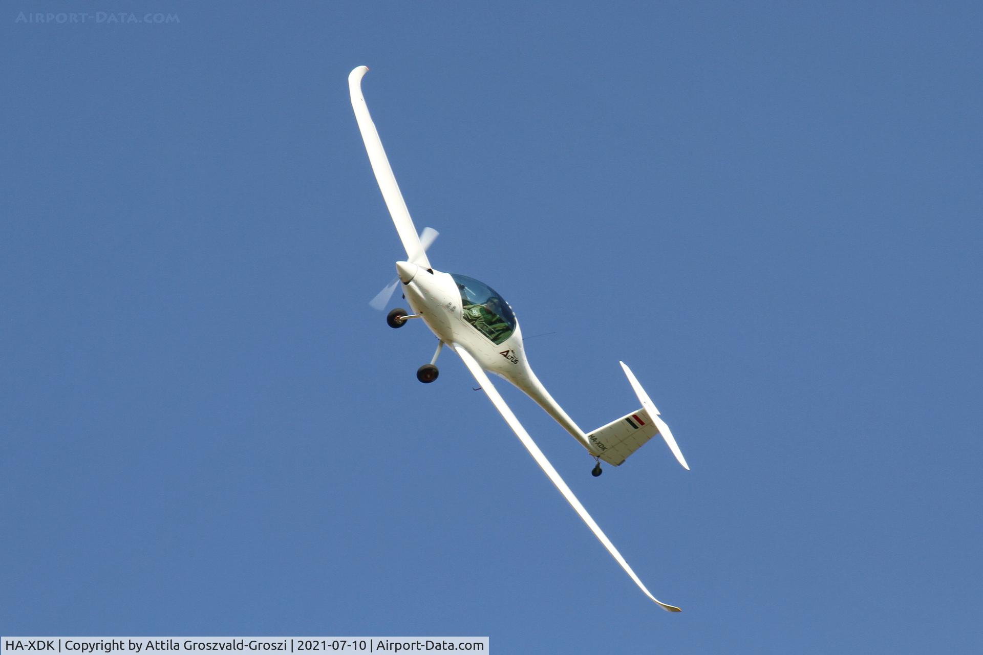 HA-XDK, 2017 Omikron-Dokk Altus C/N 001, Becsehely Airport, Hungary