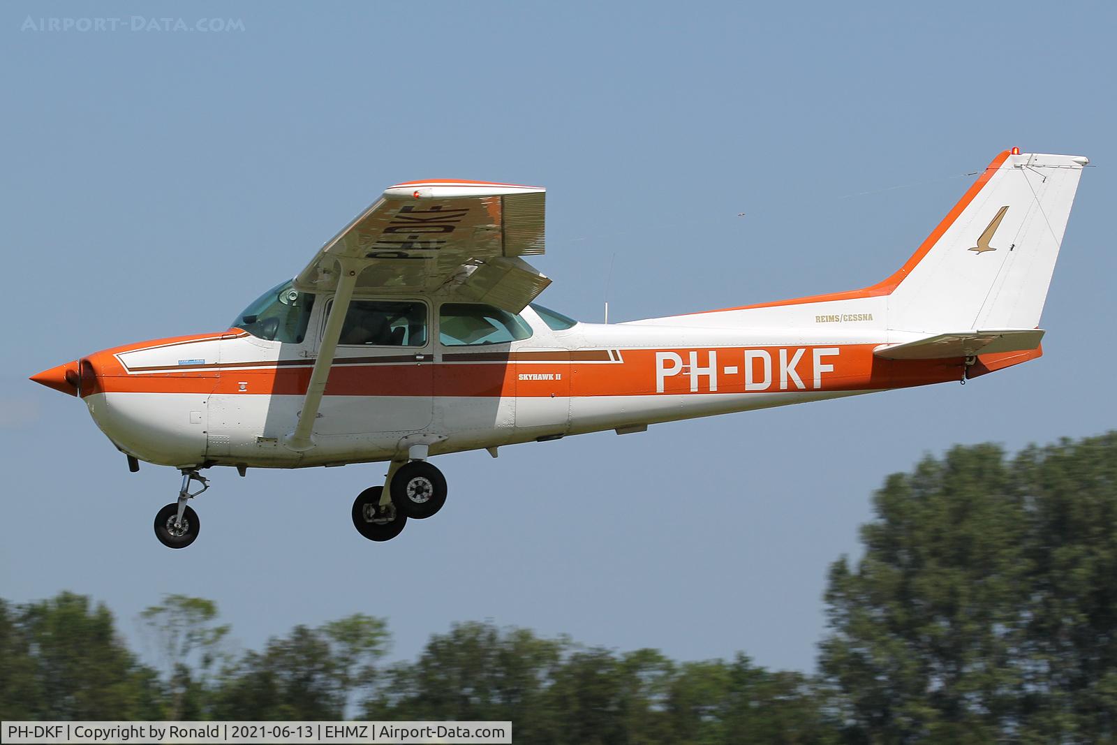 PH-DKF, 1981 Reims F172P C/N 2124, at ehmz