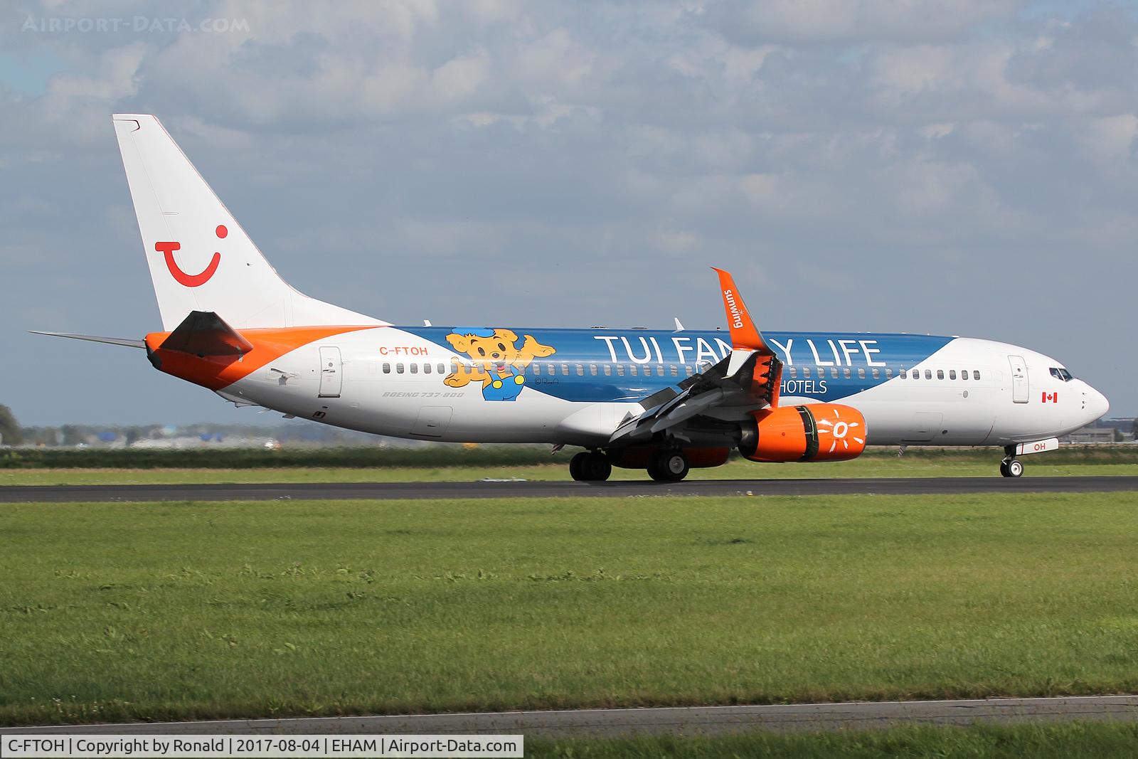 C-FTOH, 2009 Boeing 737-8HX C/N 29647, at spl