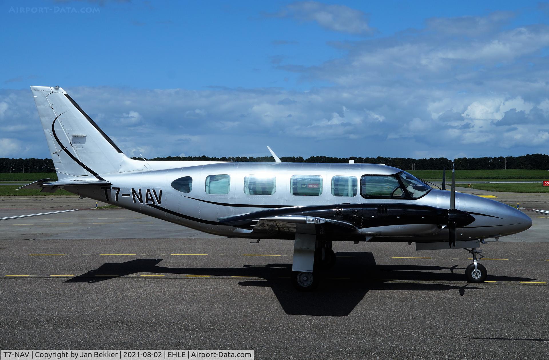T7-NAV, 1979 Piper PA-31-350 Chieftain C/N 31-7952110, Lelystad Airport