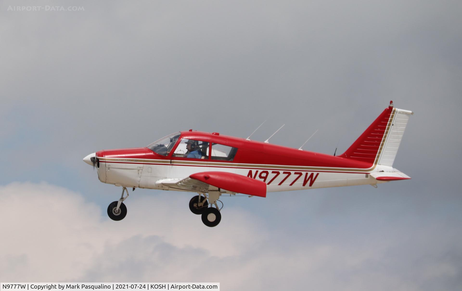 N9777W, 1967 Piper PA-28-140 C/N 28-23265, Piper PA-28-140