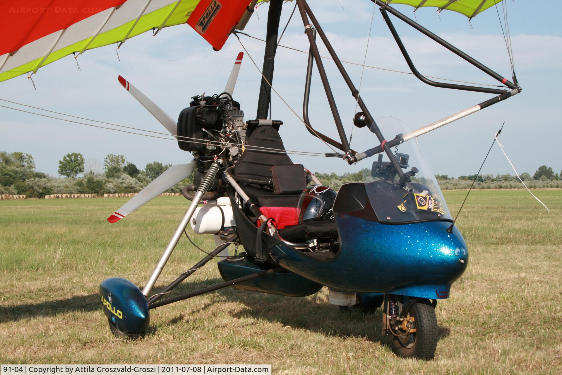 91-04, 1991 Halley Apollo CXM / Racer GT C/N 240102 / MZ 193/91, Balatonfökajár Airport, Hungary