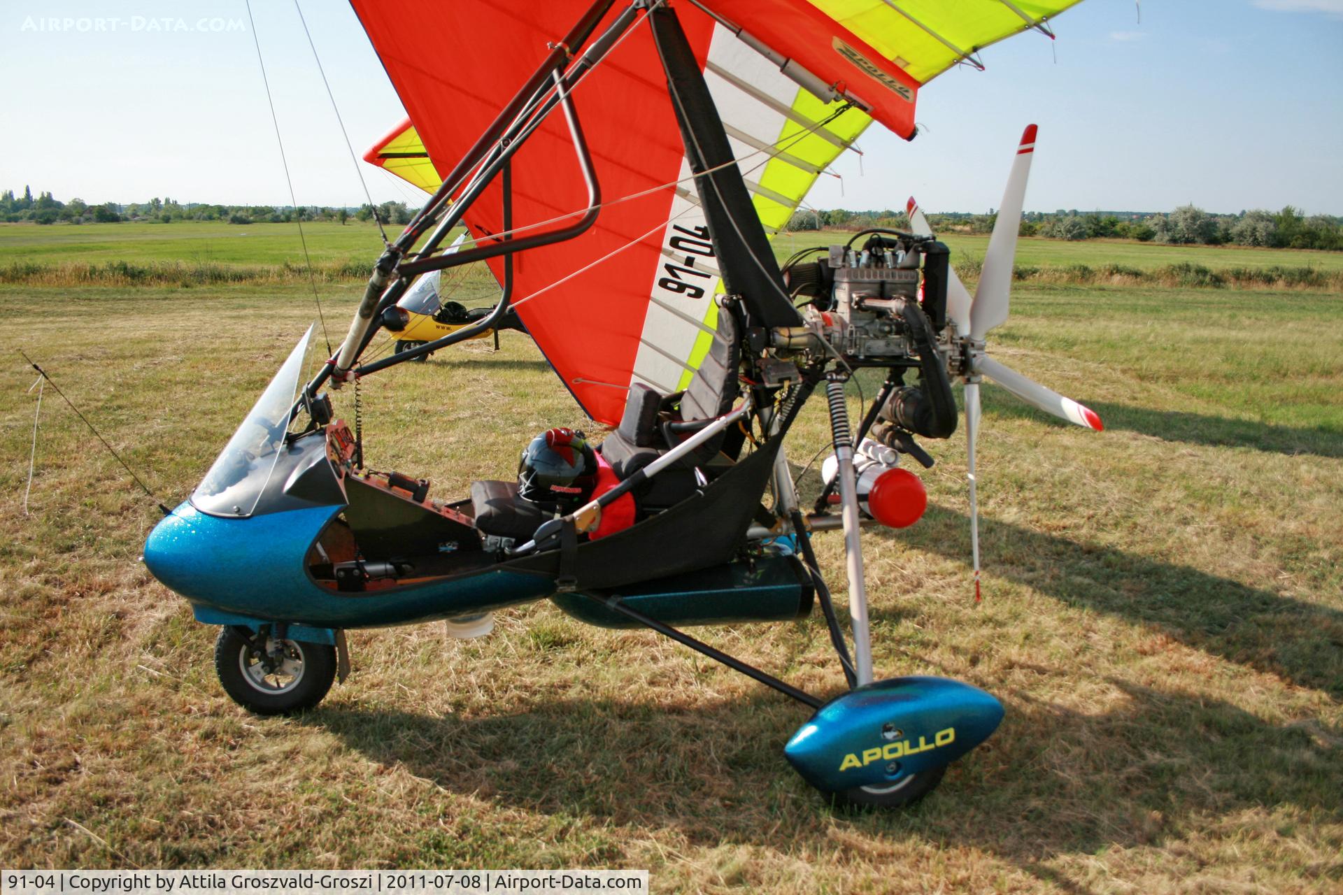 91-04, 1991 Halley Apollo CXM / Racer GT C/N 240102 / MZ 193/91, Balatonfökajár Airport, Hungary