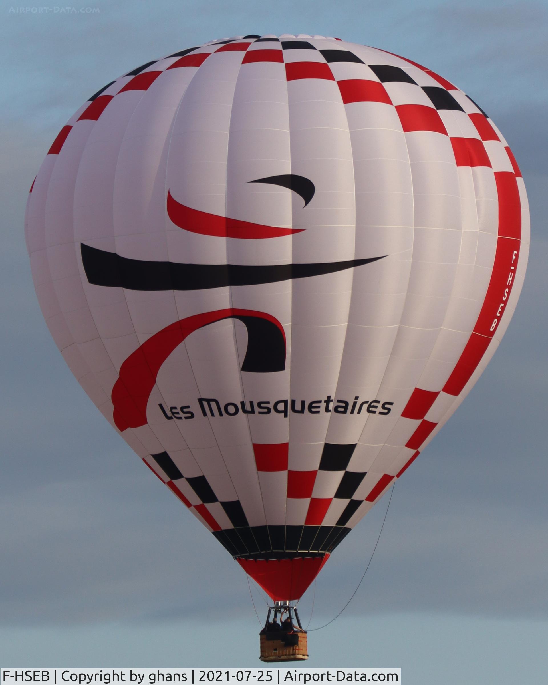 F-HSEB, Lindstrand LBL 105A C/N 1367, @ Chambley