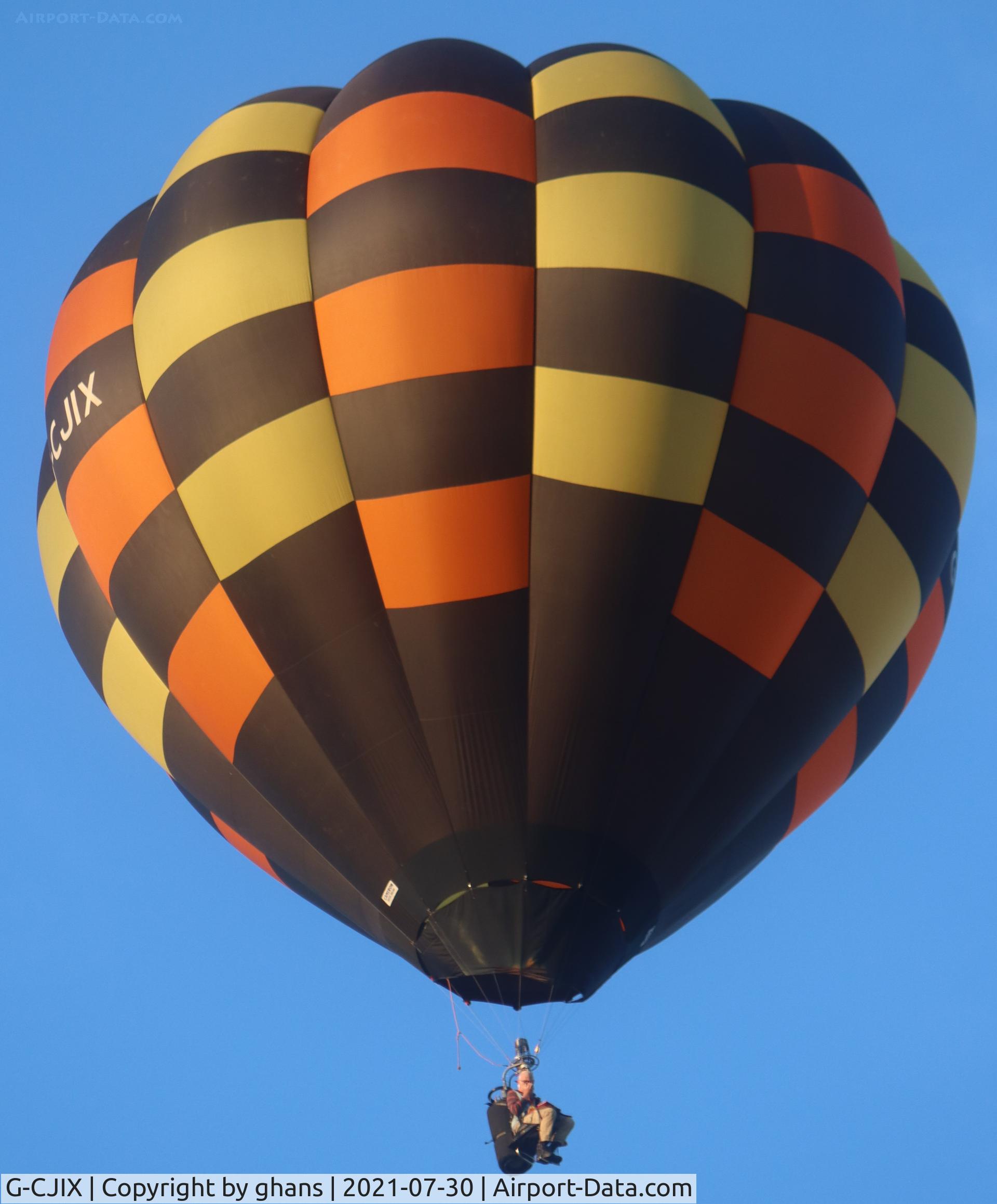 G-CJIX, 2016 Cameron Balloons O-31 C/N 12011, @ Chambley
