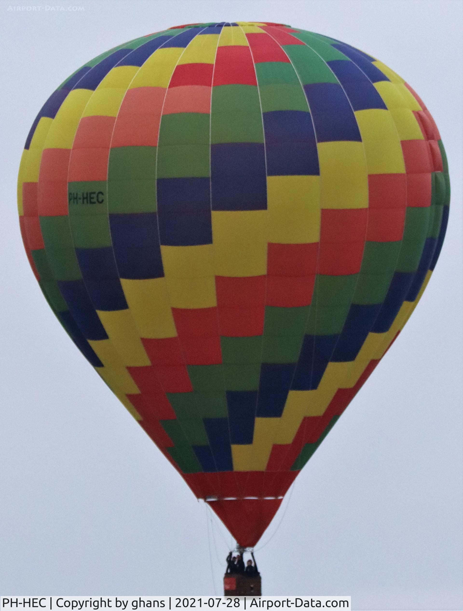 PH-HEC, Cameron Z-120 C/N 10425, @ Chambley