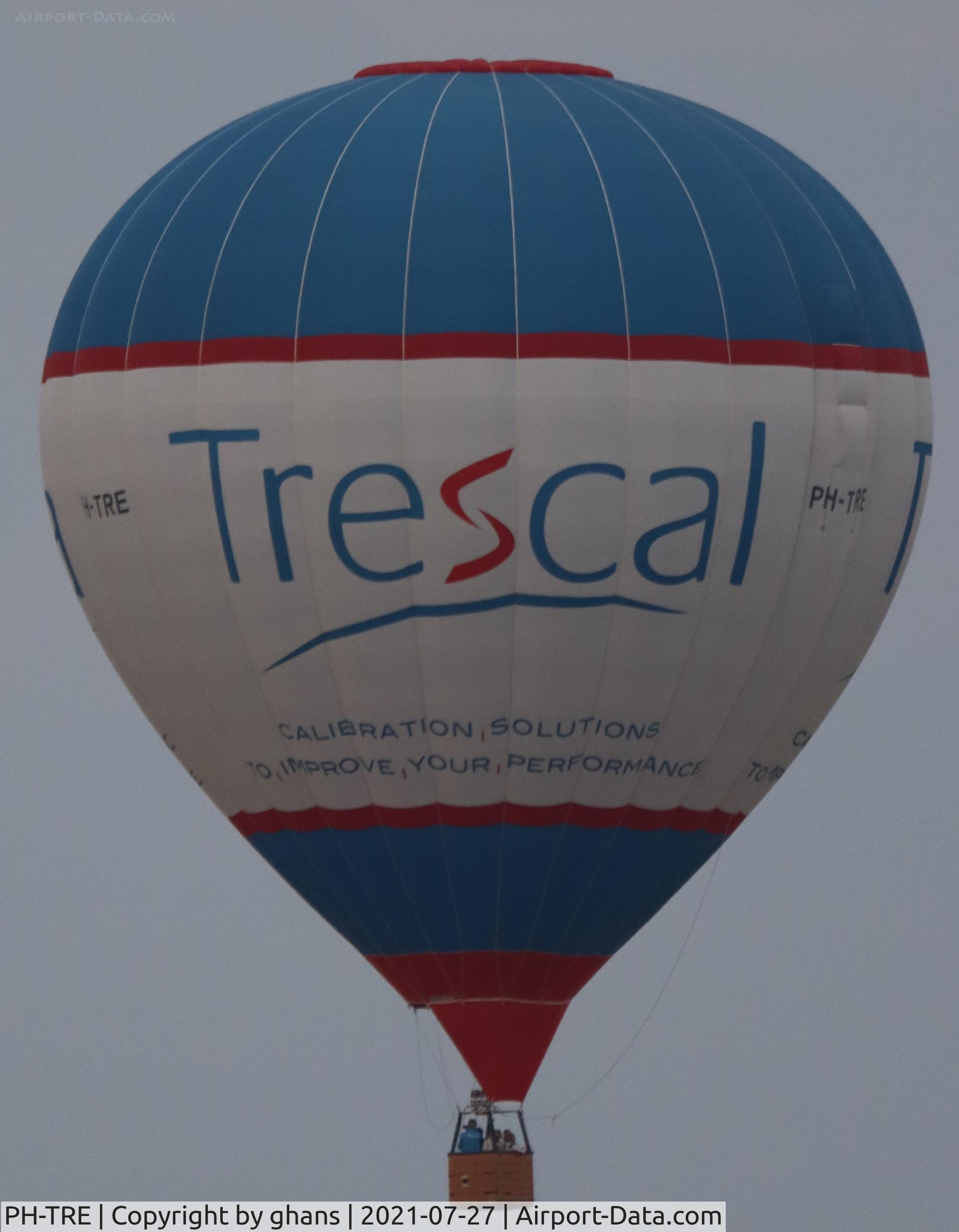 PH-TRE, 2015 Cameron Z-150 C/N 11909, @ Chambley