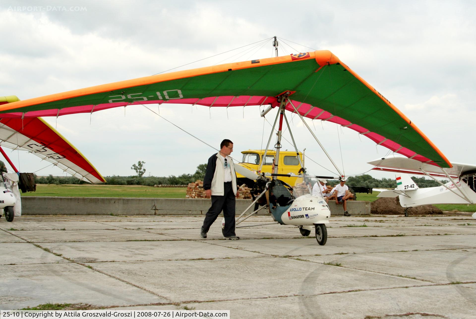25-10, 1992 Halley Apollo C-14 Racer GT C/N 010192, Balatonfökajár Airport, Hungary
