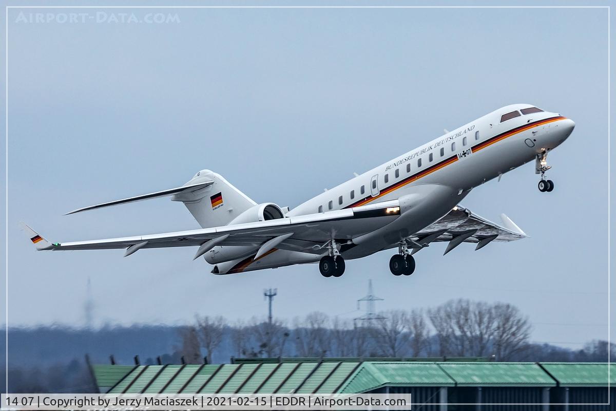 14 07, 2019 Bombardier BD-700-1A10 Global 6000 C/N 9865, Bombardier BD-700, c/n: 9865