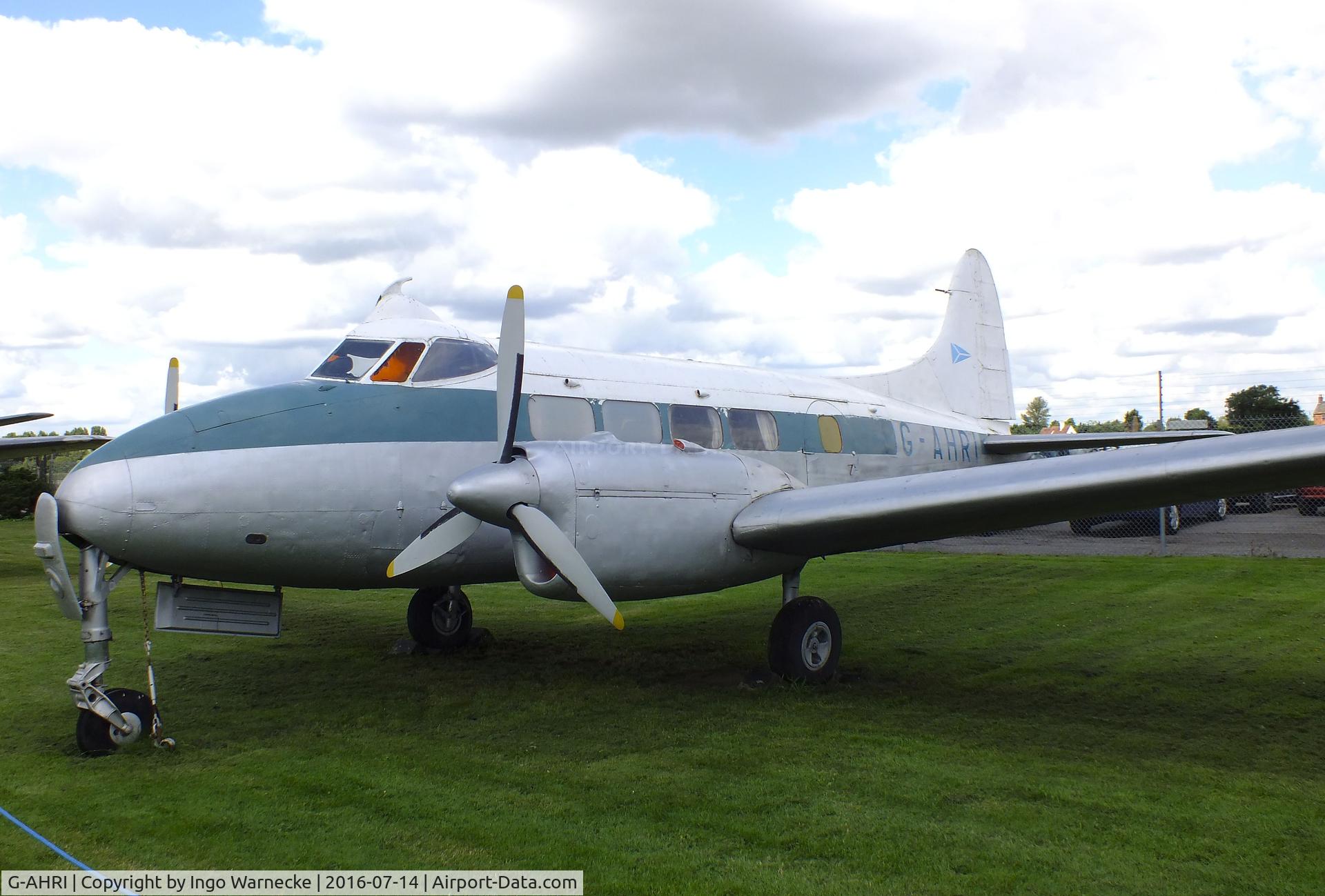 G-AHRI, 1946 De Havilland DH-104 Dove 1B C/N 04008, De Havilland D.H.104 Dove 1B at the Newark Air Museum
