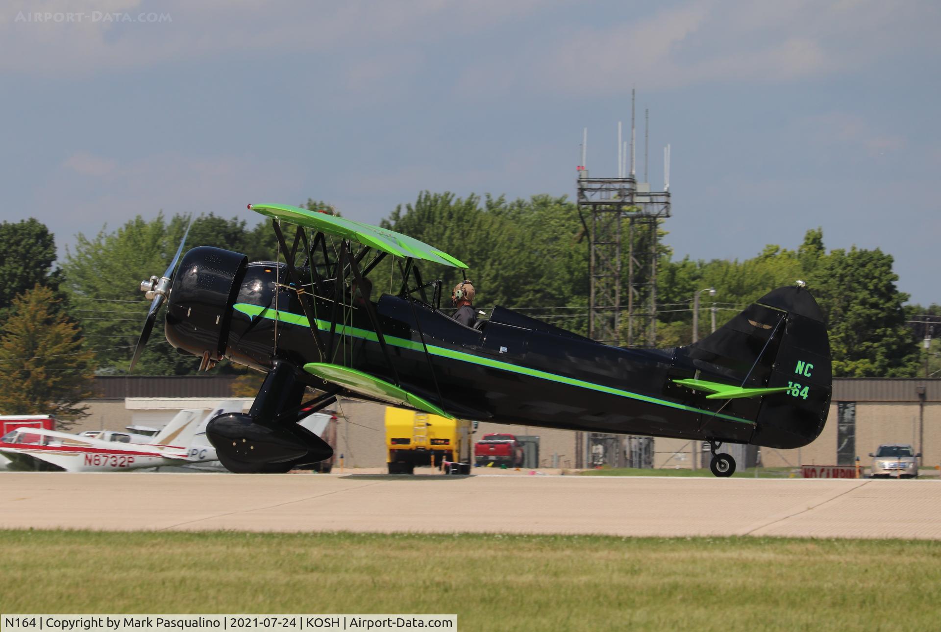 N164, 1940 Waco UPF-7 C/N 5583, Waco UPF-7
