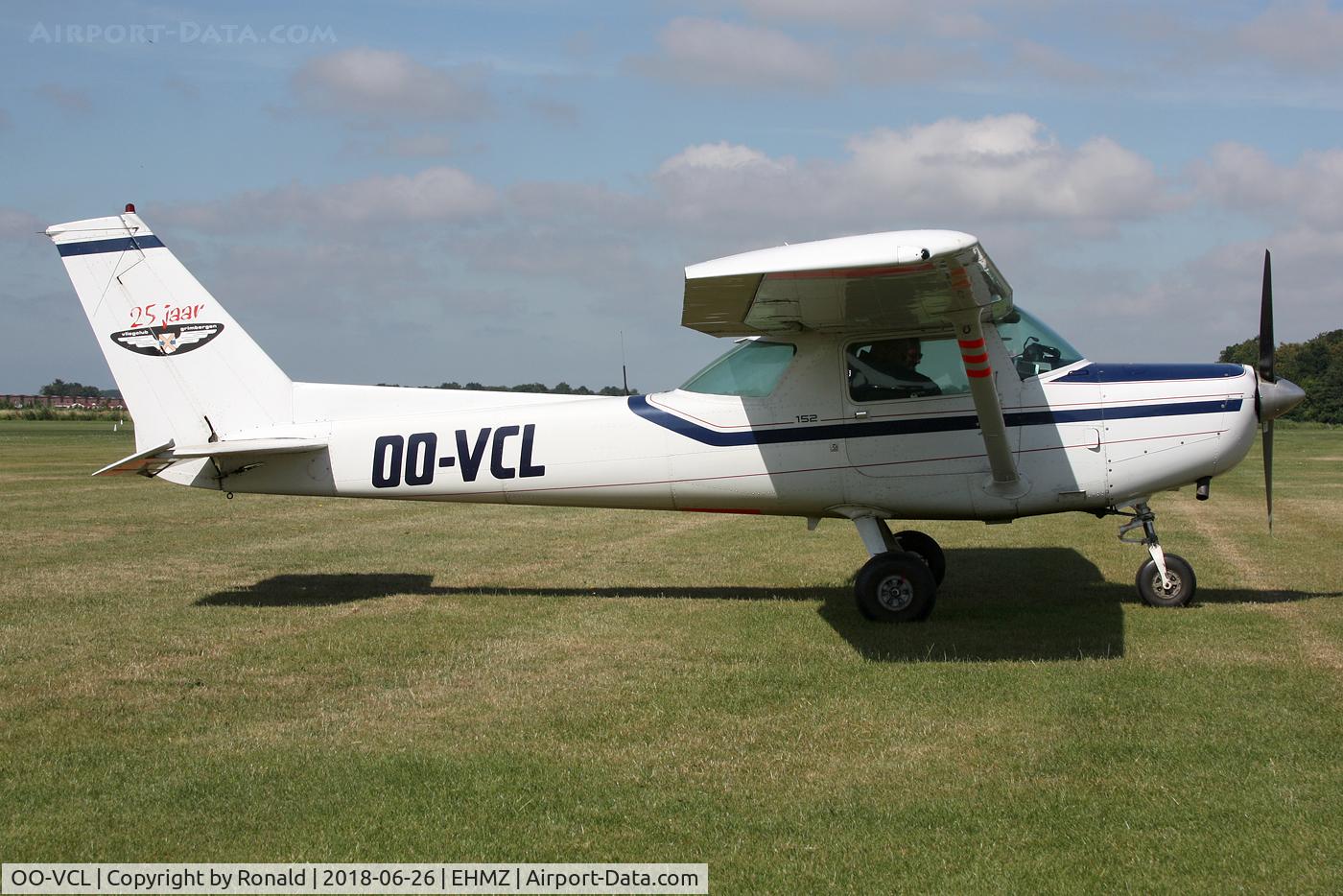 OO-VCL, 1987 Reims FA152 Aerobat C/N 0423, at ehmz