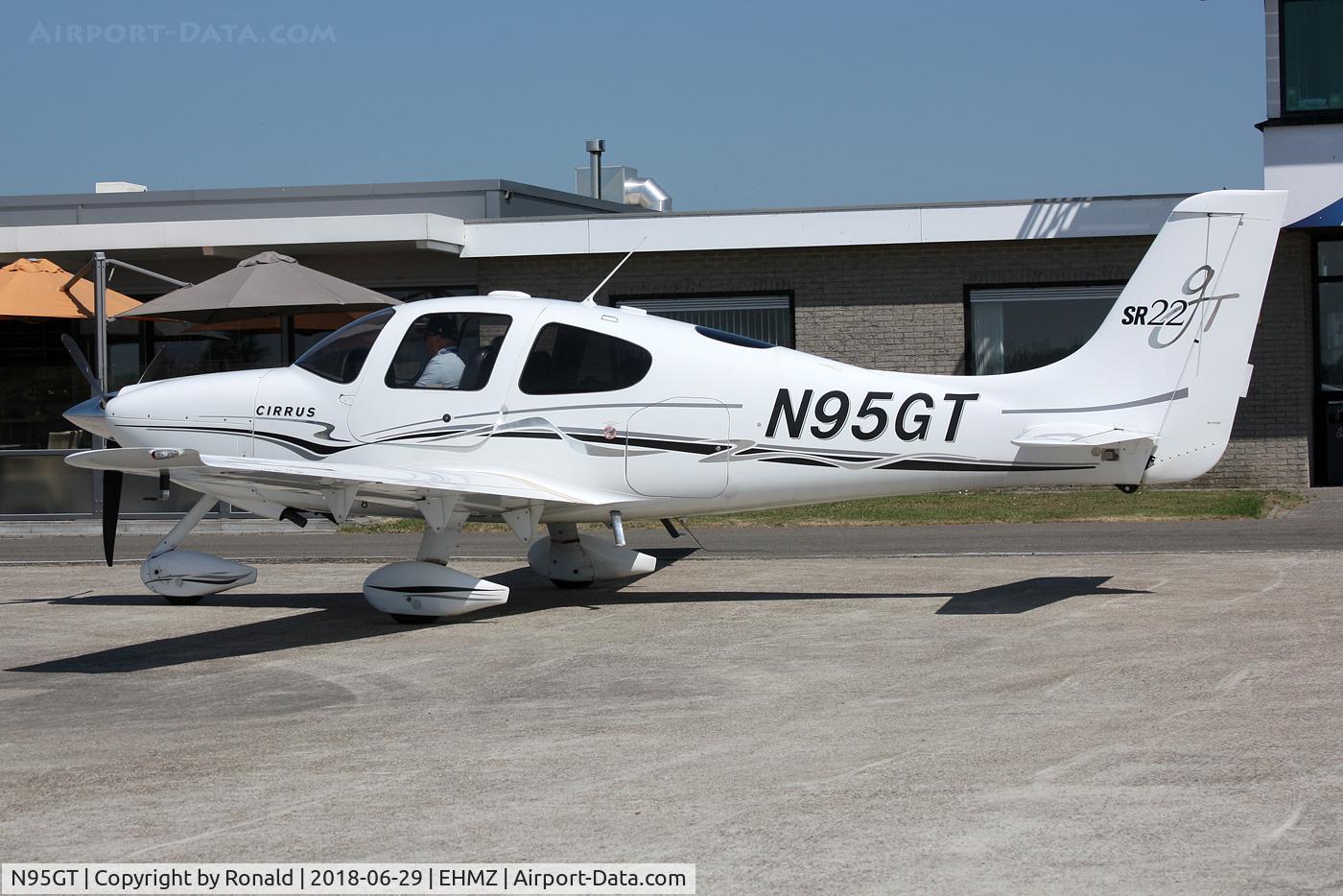 N95GT, 2006 Cirrus SR22 GTS C/N 1758, at ehmz