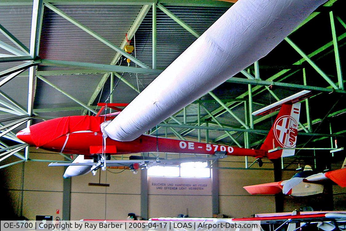OE-5700, Caproni Vizzola Calif A21S C/N Not found OE-5700, OE-5700   Caproni-Vizzola A-21S Calif [253] Spitzerberg~OE 17/04/2005