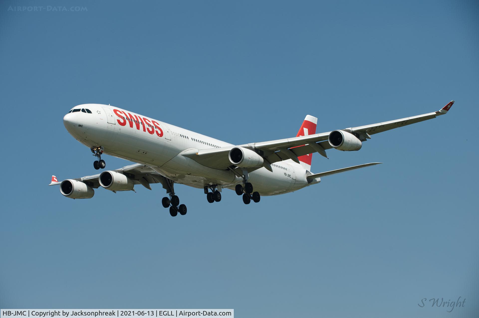 HB-JMC, 2003 Airbus A340-313 C/N 546, Landing at London Heathrow