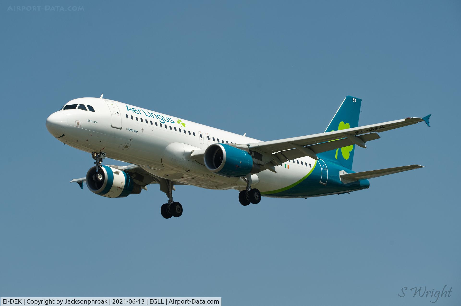 EI-DEK, 2005 Airbus A320-214 C/N 2399, Landing at London Heathrow