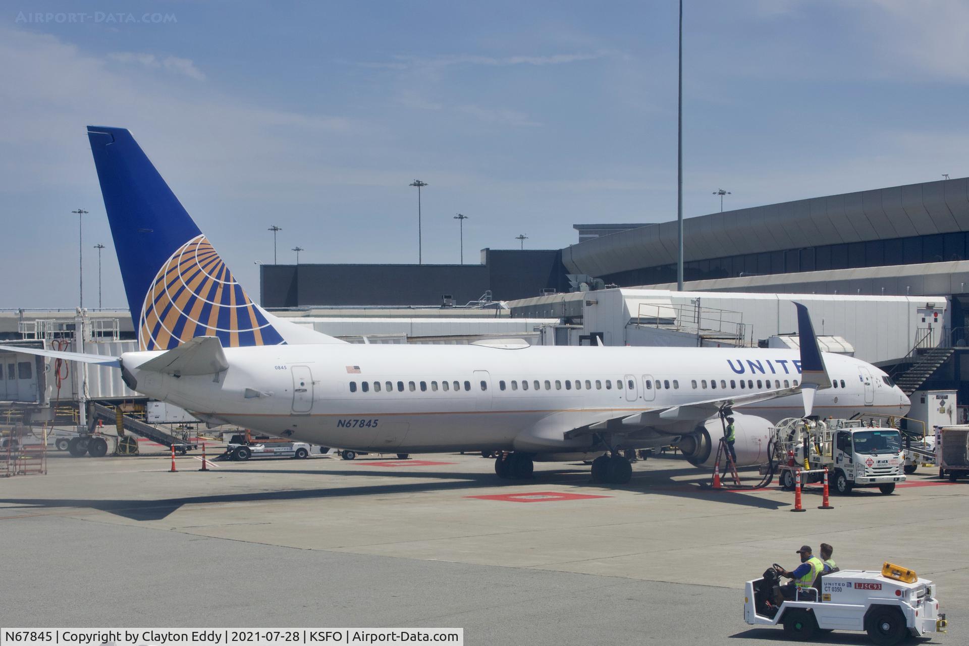 N67845, 2015 Boeing 737-924/ER C/N 42185, SFO 2021.