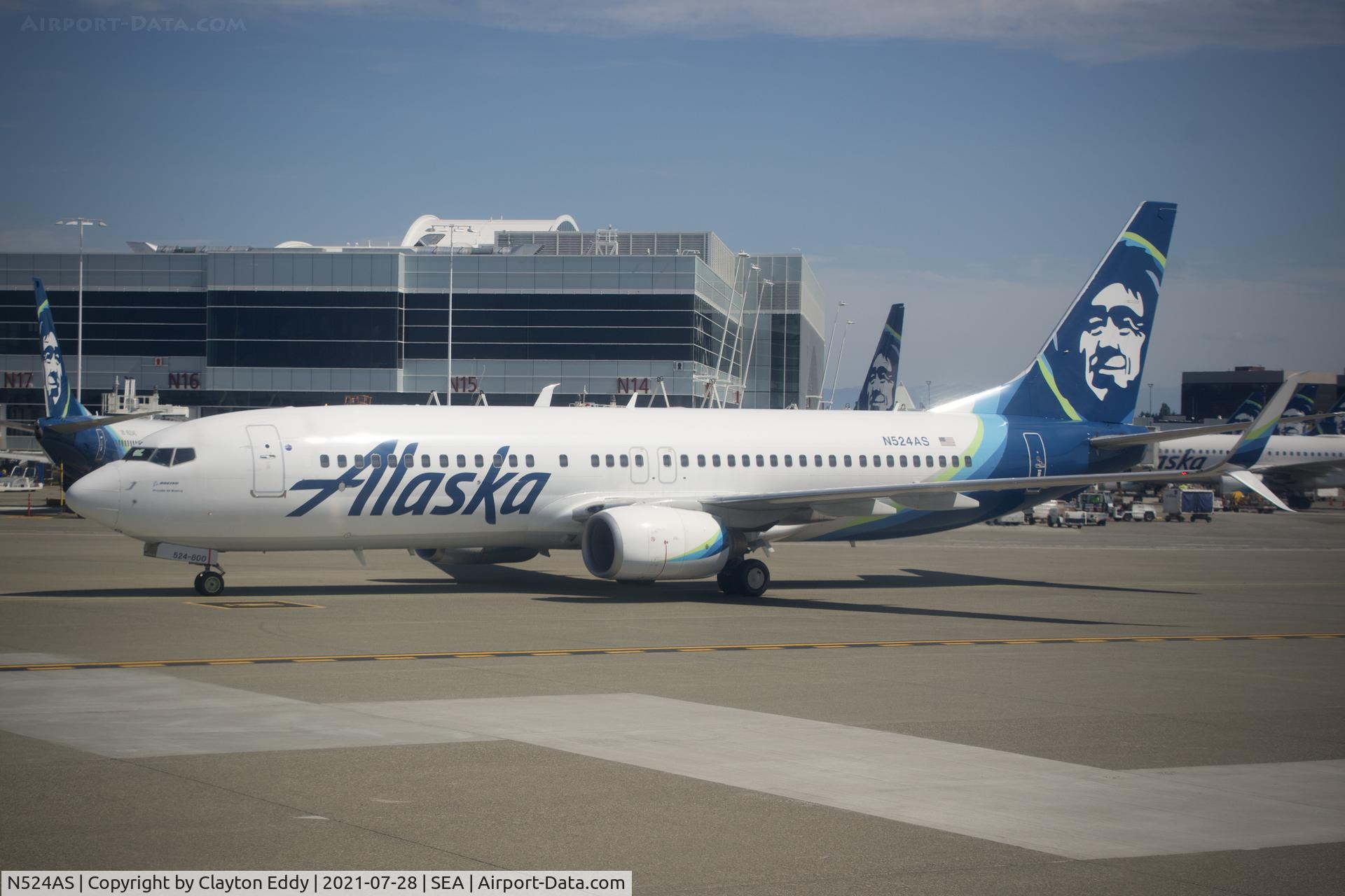 N524AS, 2009 Boeing 737-890 C/N 35195, SEA 2021.