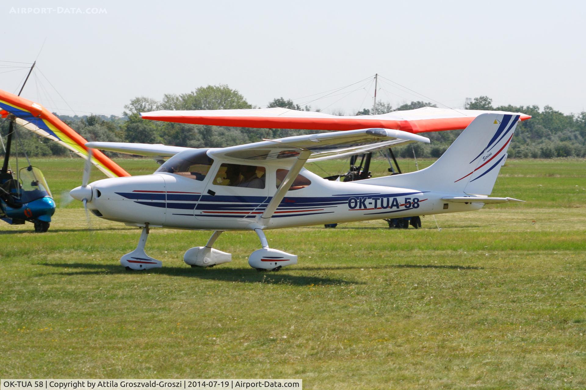 OK-TUA 58, TL Ultralight TL-3000 Sirius C/N Not found OK-TUA, Balatonfökajár Airport, Hungary