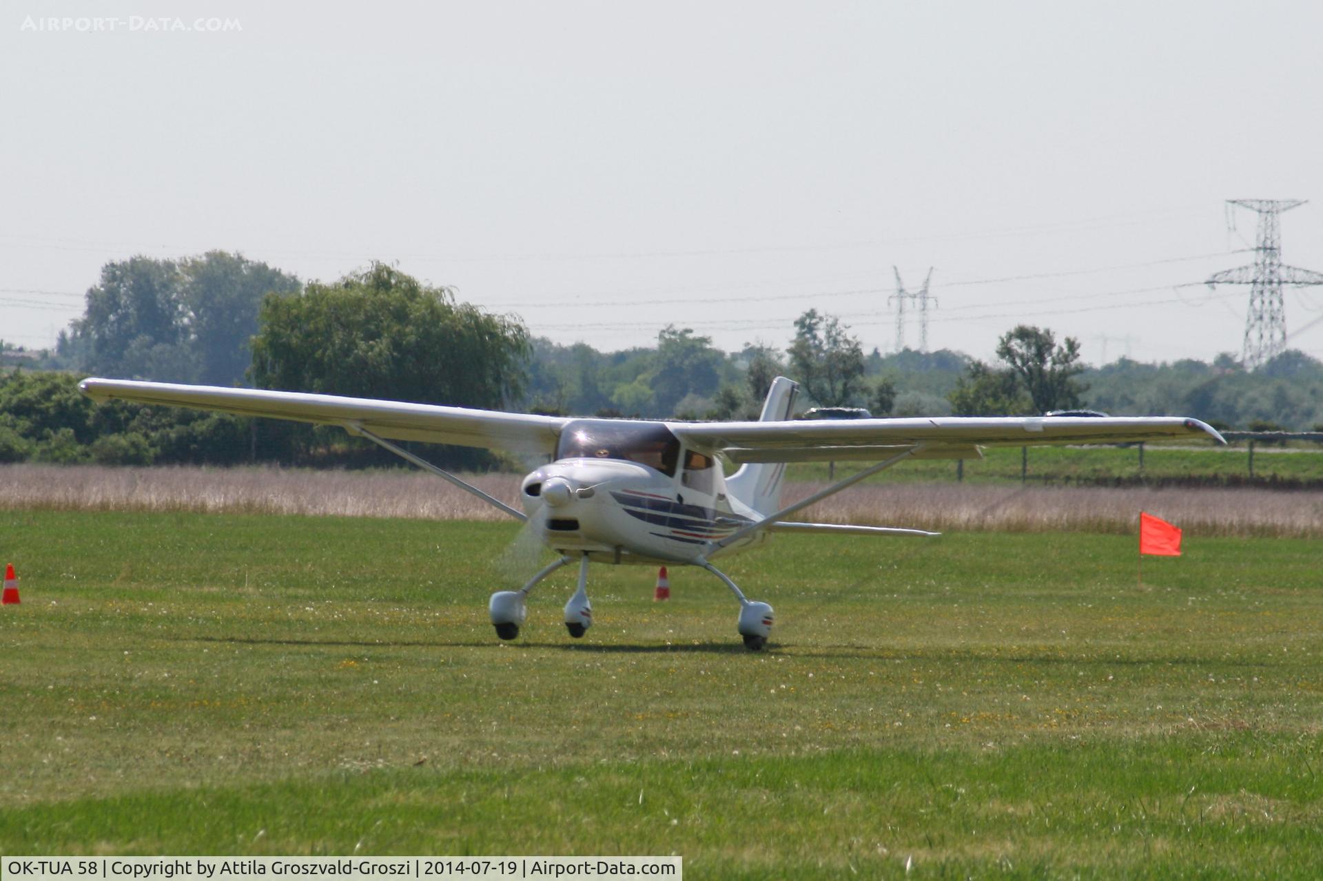 OK-TUA 58, TL Ultralight TL-3000 Sirius C/N Not found OK-TUA, Balatonfökajár Airport, Hungary