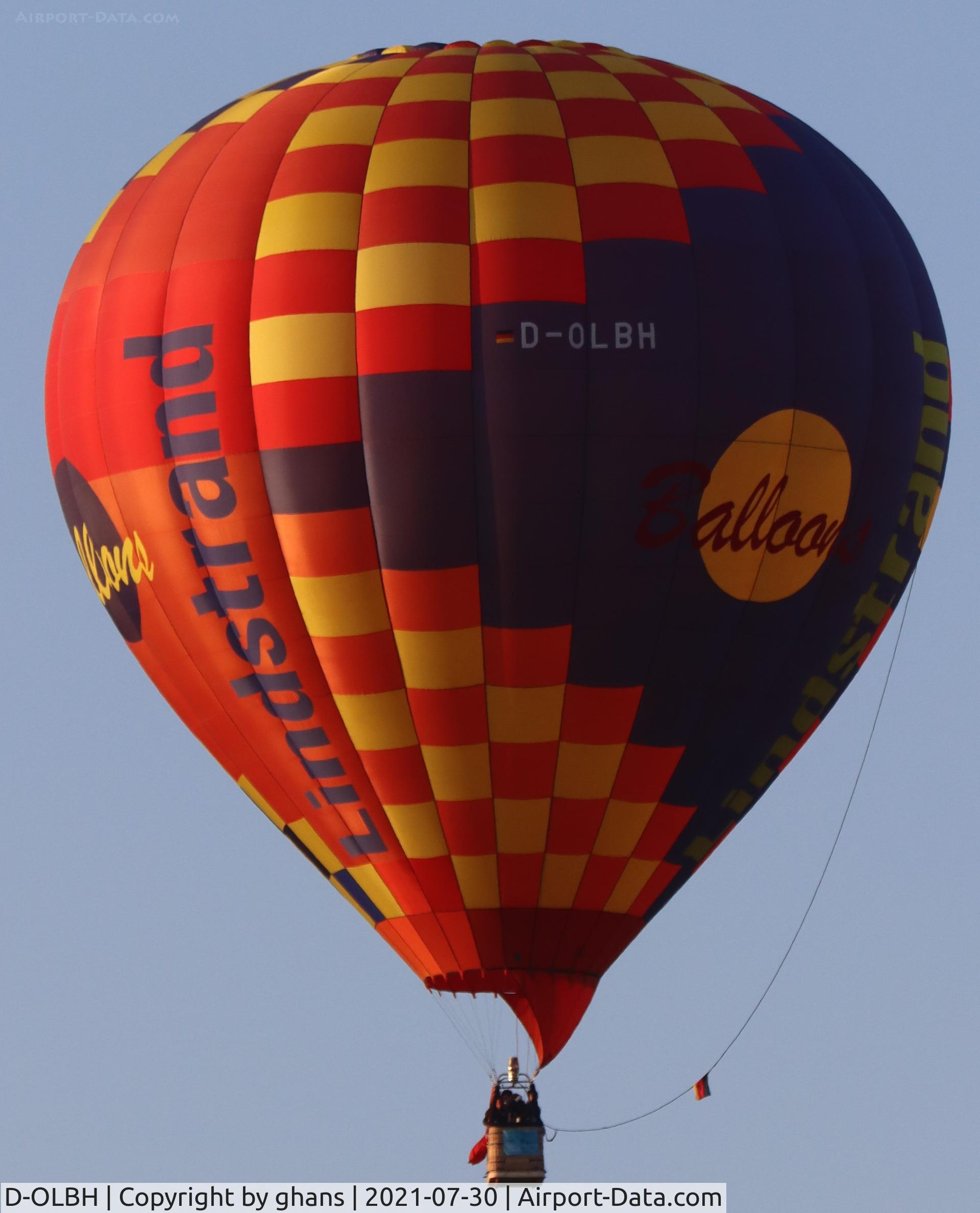 D-OLBH, 2001 Lindstrand LBL-105A C/N 781, @ Chambley