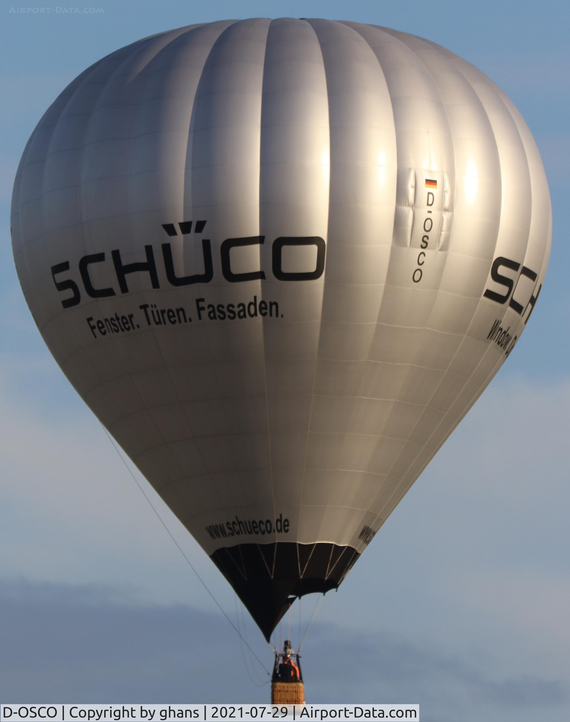 D-OSCO, 2019 Kubicek BB-34Z C/N 1535, @ Chambley