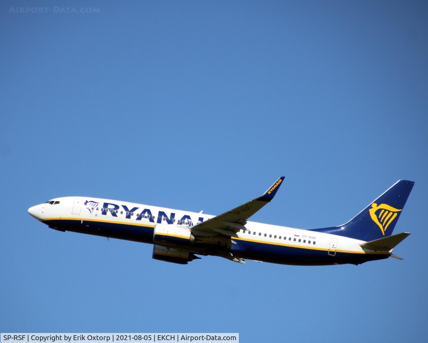 SP-RSF, 2018 Boeing 737-8AS C/N 44840, SP-RSF taking off 22R